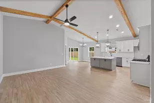 8314 Vickie St, Pensacola, FL 32514 - Photo 13