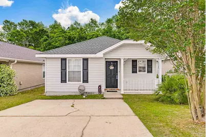 1135 Brownfield Rd, Pensacola, FL 32526 - Photo 1