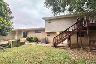 6384 Confederate Dr, Pensacola, FL 32503 - Photo 5
