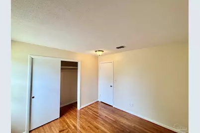6384 Confederate Dr, Pensacola, FL 32503 - Photo 25