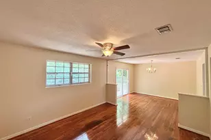 6384 Confederate Dr, Pensacola, FL 32503 - Photo 9