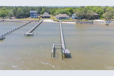 1636 Moonraker Dr, Milton, FL 32583 - Photo 55