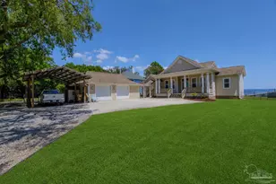 1636 Moonraker Dr, Milton, FL 32583 - Photo 1
