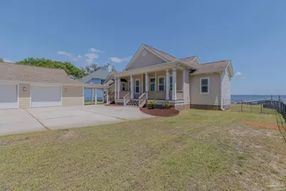 1636 Moonraker Dr, Milton, FL 32583 - Photo 5