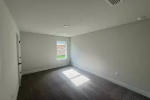 5286 Hidden Pnes Cir, Milton, FL 32583 - Photo 9