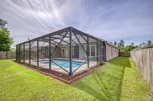 8000 Silver Maple Dr, Milton, FL 32583 - Photo 13