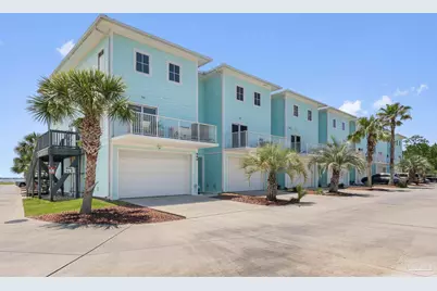 940 Sound Harbor Cir, Gulf Breeze, FL 32563 - Photo 1