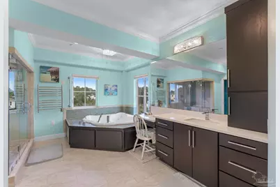 940 Sound Harbor Cir, Gulf Breeze, FL 32563 - Photo 47