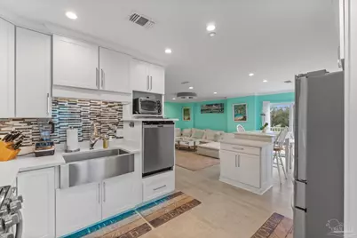 940 Sound Harbor Cir, Gulf Breeze, FL 32563 - Photo 17