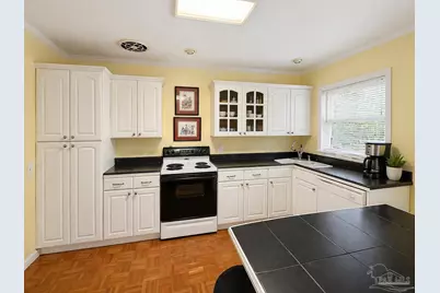 1910 E Cervantes St, Pensacola, FL 32501 - Photo 17