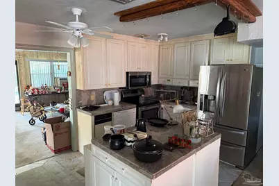 304 NW Oakland Cir, Fort Walton Beach, FL 32548 - Photo 5