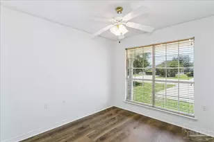 1149 Sweetbriar St, Cantonment, FL 32533 - Photo 9
