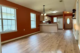 2545 Trailwood Dr, Cantonment, FL 32533 - Photo 9