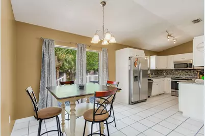 2034 Bayou Dr, Navarre, FL 32566 - Photo 13