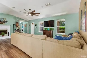 2034 Bayou Dr, Navarre, FL 32566 - Photo 11