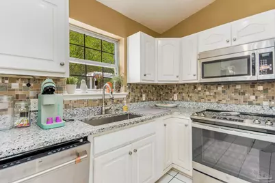 2034 Bayou Dr, Navarre, FL 32566 - Photo 17