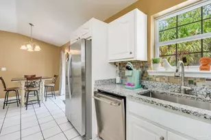 2034 Bayou Dr, Navarre, FL 32566 - Photo 15