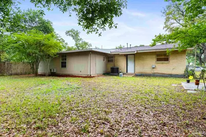 5906 Walton St, Pensacola, FL 32503 - Photo 41