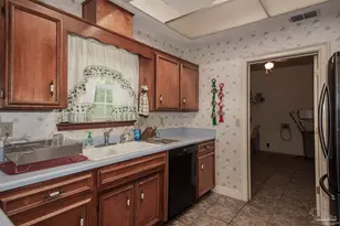 5008 Muldoon Cir, Pensacola, FL 32526 - Photo 13