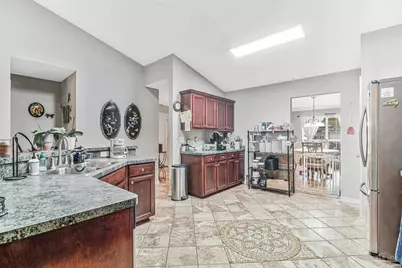 8786 Prowler Ct, Pensacola, FL 32506 - Photo 9
