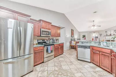 8786 Prowler Ct, Pensacola, FL 32506 - Photo 11