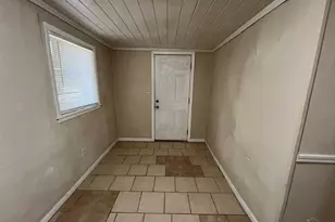 1036 Hawthorne Dr, Pensacola, FL 32507 - Photo 3