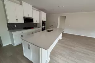 10810 Lucie Ct, Pensacola, FL 32526 - Photo 3