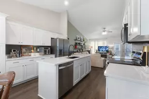 6042 Capitol Dr, Gulf Breeze, FL 32563 - Photo 7