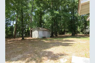 5511 Cottonwood Dr, Milton, FL 32570 - Photo 3