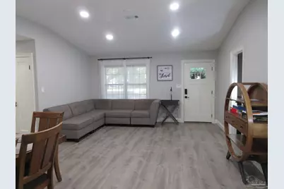 5511 Cottonwood Dr, Milton, FL 32570 - Photo 9
