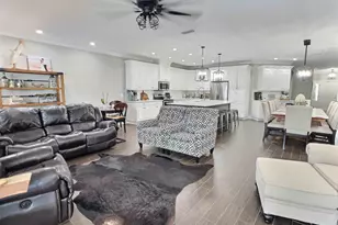 14055 & 14057 Canal Dr, Pensacola, FL 32507 - Photo 11