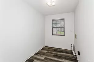 1960 Woodbridge Dr, Pensacola, FL 32514 - Photo 9