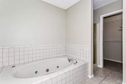 1960 Woodbridge Dr, Pensacola, FL 32514 - Photo 21