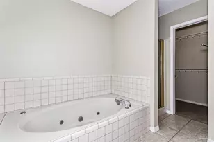 1960 Woodbridge Dr, Pensacola, FL 32514 - Photo 21