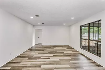 1960 Woodbridge Dr, Pensacola, FL 32514 - Photo 33