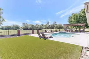 2858 P.G.A Blvd, Navarre, FL 32566 - Photo 53