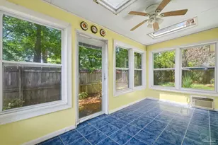 1383 Sterling Point Dr, Gulf Breeze, FL 32563 - Photo 25