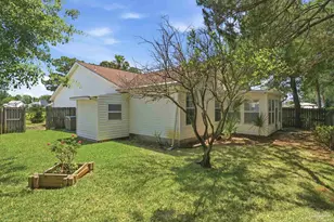1383 Sterling Point Dr, Gulf Breeze, FL 32563 - Photo 29