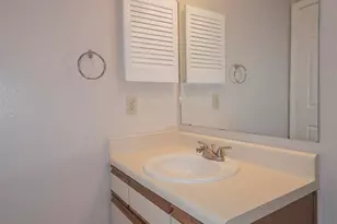 5051 Grande Dr, Pensacola, FL 32504 - Photo 19