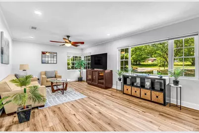 3070 Magnolia Ave, Pensacola, FL 32503 - Photo 7