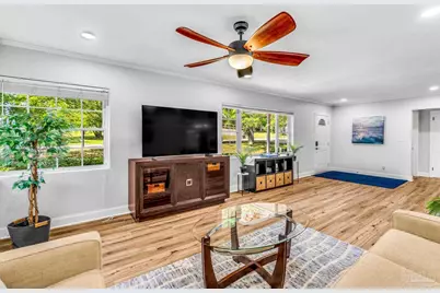 3070 Magnolia Ave, Pensacola, FL 32503 - Photo 9