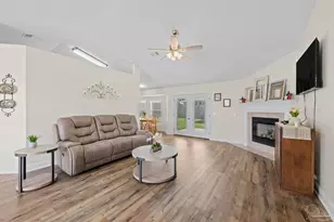 7154 Inniswold Dr, Pensacola, FL 32526 - Photo 3