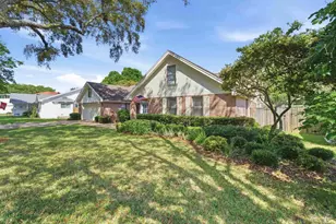 4470 La Mirage Dr, Pensacola, FL 32504 - Photo 5