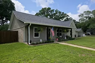 577 Bobwhite Ct, Pensacola, FL 32514 - Photo 3