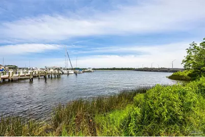 612 S 1st St #24, Pensacola, FL 32507 - Photo 5