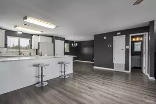 612 S 1st St, Pensacola, FL 32507 - Photo 19