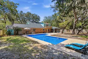 1555 Oak Shore Dr, Gulf Breeze, FL 32563 - Photo 49