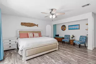 1555 Oak Shore Dr, Gulf Breeze, FL 32563 - Photo 13