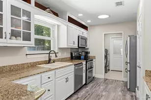 1555 Oak Shore Dr, Gulf Breeze, FL 32563 - Photo 39