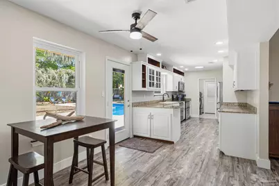 1555 Oak Shore Dr, Gulf Breeze, FL 32563 - Photo 37